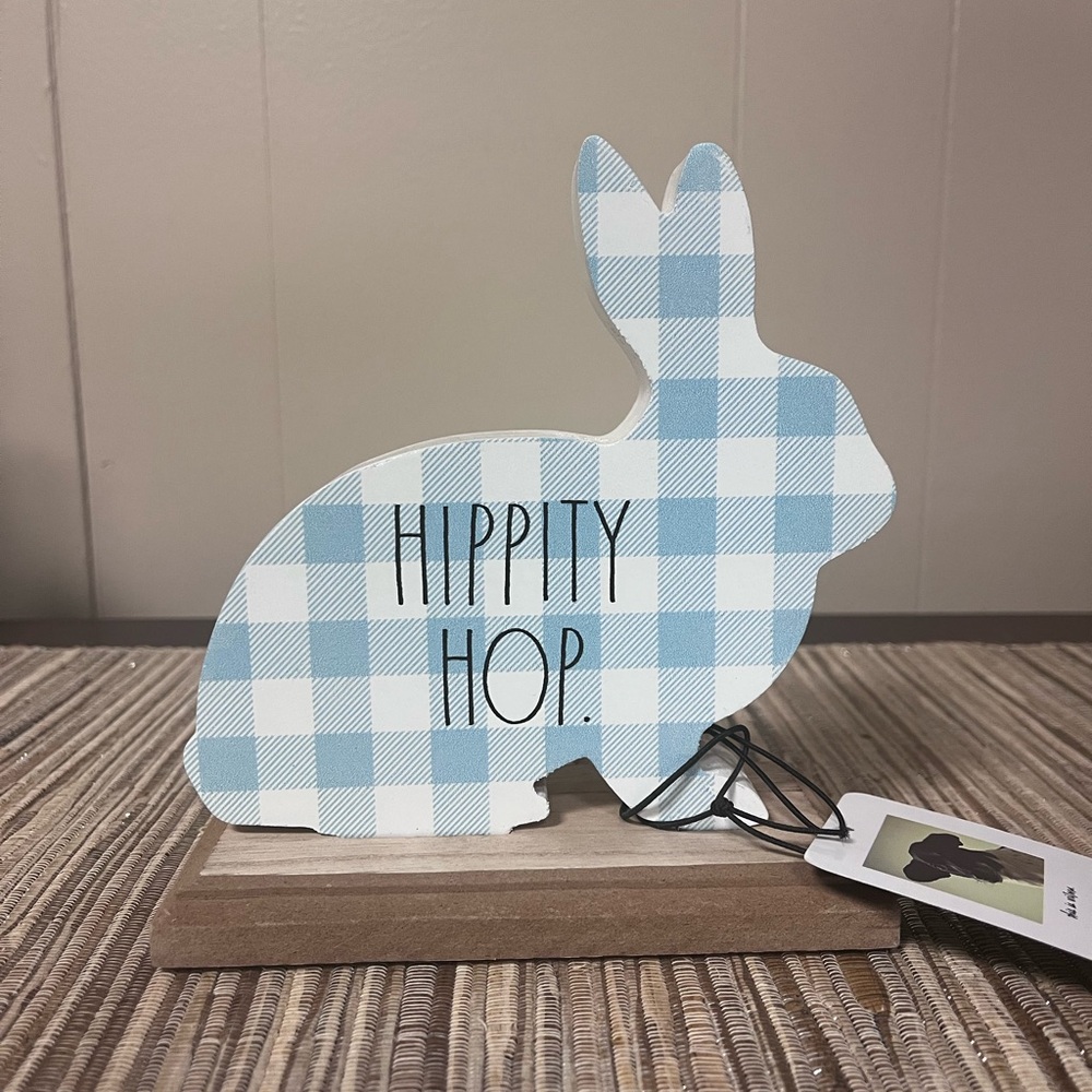 Rae Dunn Hippity Hop Decor